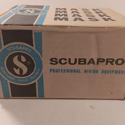 New Scubapro Professional Diving Equipment Mask