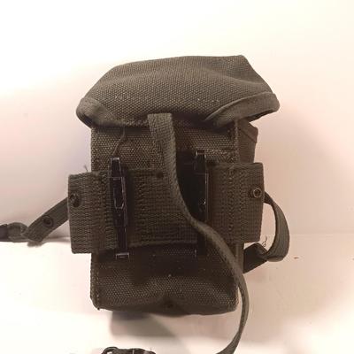Military issued Vintage US military surplus cotton canvas belt pouch, tactical gear tool bag