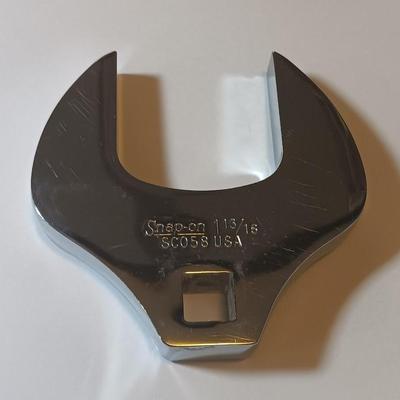 Snap On 1 - 13/16 clawfoot wrench.