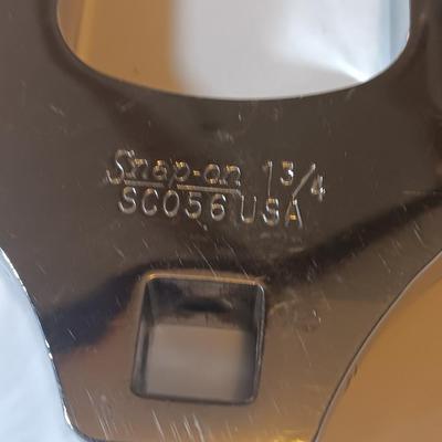 Snap On 1 3/4 clawfoot wrench.