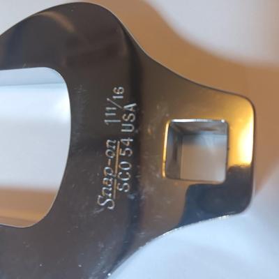 Snap On1 11/16 clawfoot wrench.