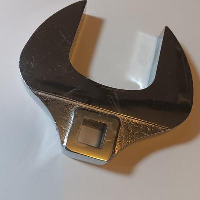 Snap On 2" clawfoot wrench.