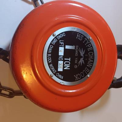 HS TYPE CHAIN BLOCK 1 TON