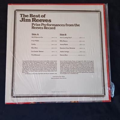 Jim Reeves - Vinyl Record Albums LP Record - The best of - The intimate Jim Reeves