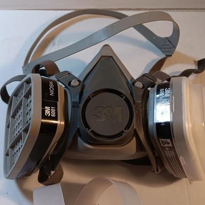 3M AO Safety/3M Tek 95115 Paint Pesticide Respirator