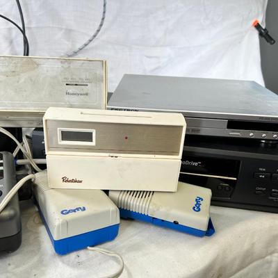 Meters, radios and vintage electronics