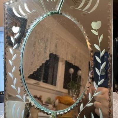 Vintage Venetian Glass Standup Vanity Picture Frame or Mirror 8.5" x 13.5" in VG Preowned Condition.