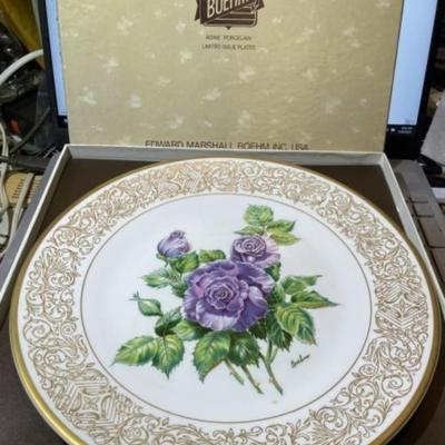 The Angel Face Rose Plate by Boehm China Co. in VG Preowned Condition.