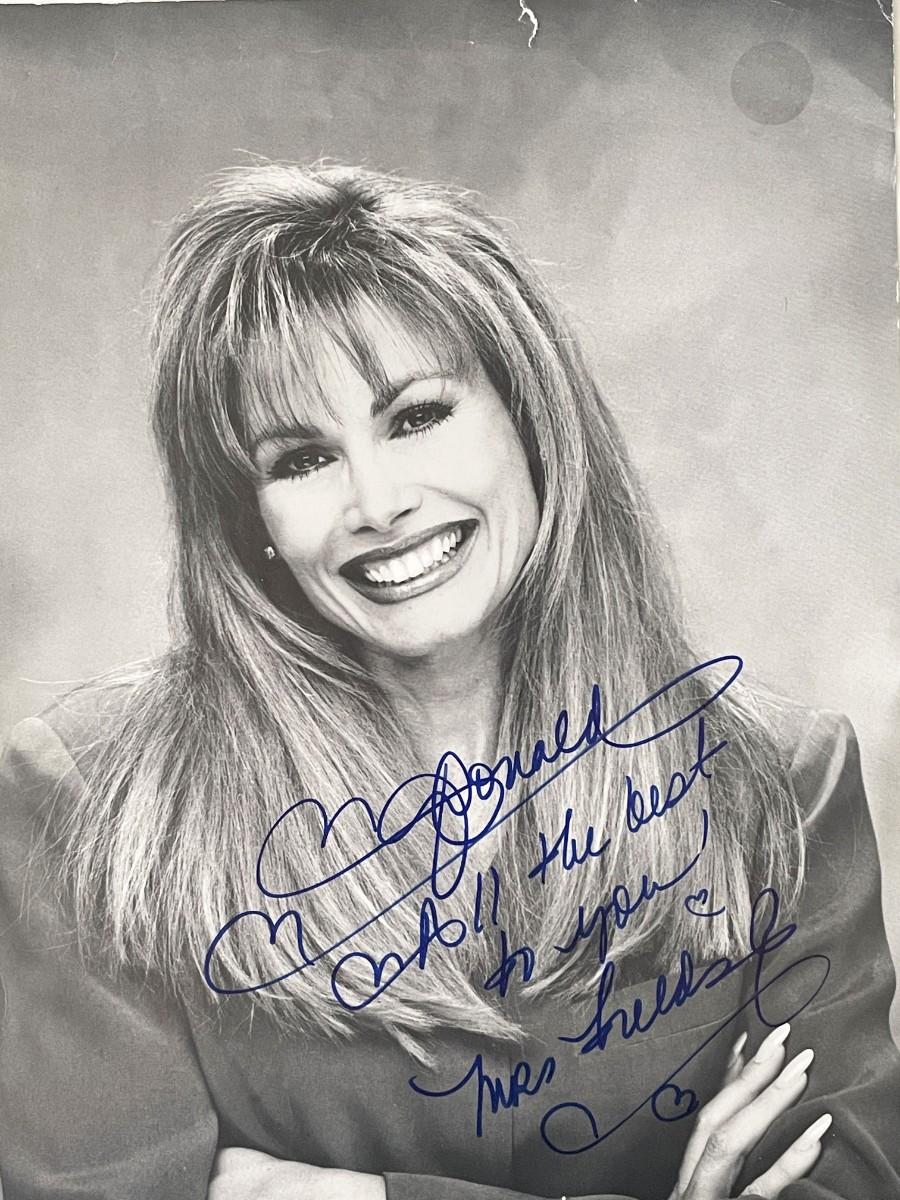 Debbi Fields signed photo | EstateSales.org