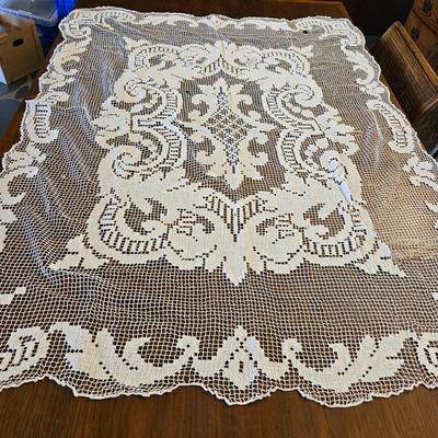 Retro Table Linens (LR-DW)