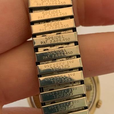 Accutron by Bulova Series 218 Date Model with 14K Gold Case & Original Box (P-HS)