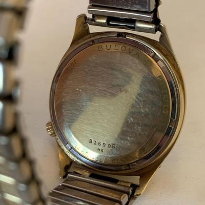 Accutron by Bulova Series 218 Date Model with 14K Gold Case & Original Box (P-HS)