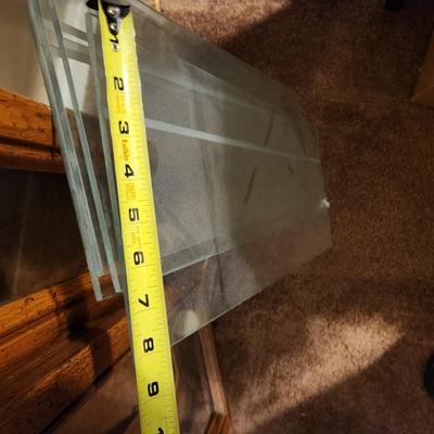 Lighted curio cabinet 22wx12dx72h