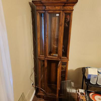 Lighted curio cabinet 22wx12dx72h