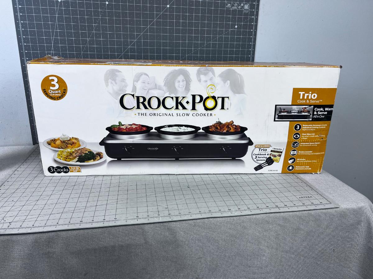 Trio CROCK POT NEW in the Box
