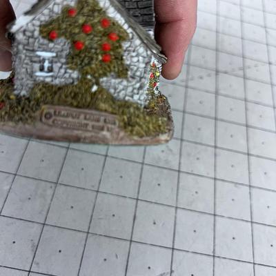 Tintagel by Lilliput Lane COTTAGE 