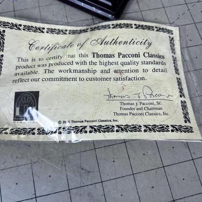 Thomas Pacconi Gingerbread House, Like New