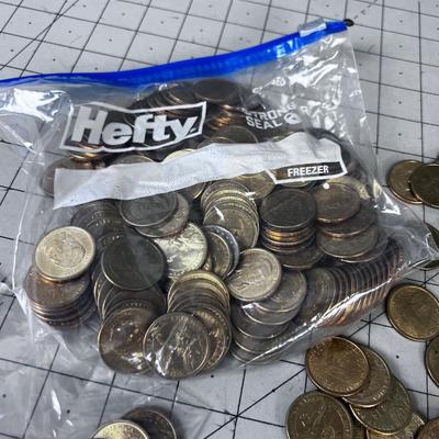 MONEY! Presidential Modern "Gold Toned" US Dollar COINS Susan B. Anthony 