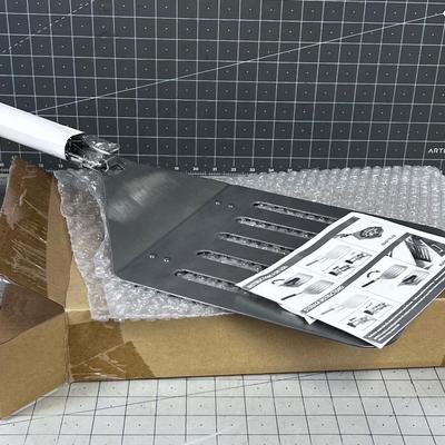 Oversized Spatula NEW in the Box