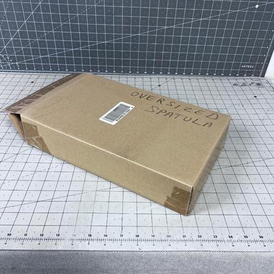 Oversized Spatula NEW in the Box