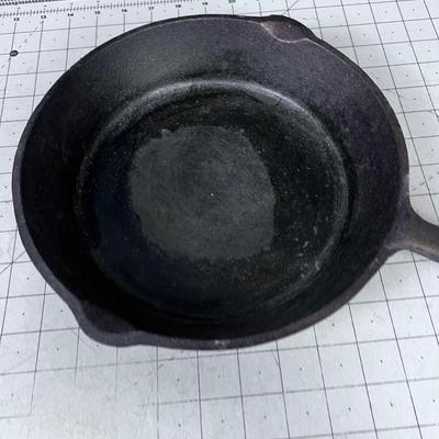 Vintage Cast Iron Skillet 