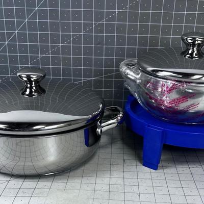 COOKS ESSENTIAL With Impact Base, Lidded Pot with Stand, NEW 