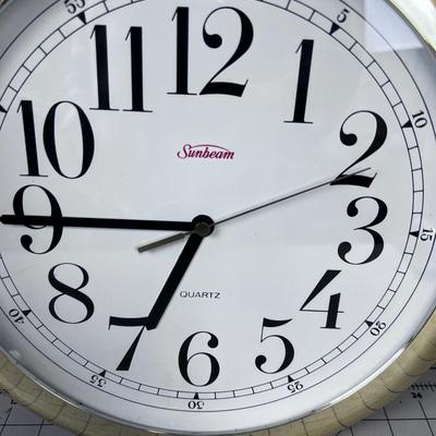 Sunbeam Quartz Clock