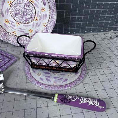 Mixed Lot of Temptations Stoneware:  Presentable Oven Ware, Like NEW 
