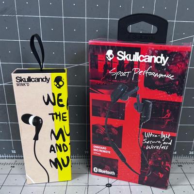 2 Types of NEW Skull Candy 1 is Wireless Mic and Ear Phone 