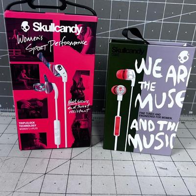 2 NEW Skull Candy for Women. 