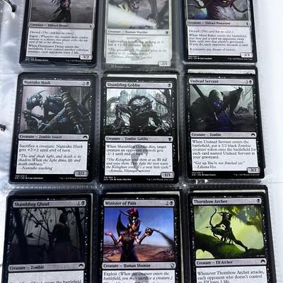 Binder Full of MAGIC THE GATHERING