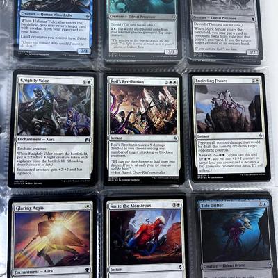 Binder Full of MAGIC THE GATHERING