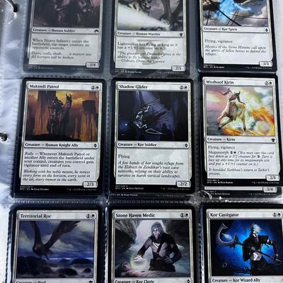 Binder Full of MAGIC THE GATHERING