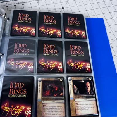 Collection of LORD OF THE RINGS CARDS 