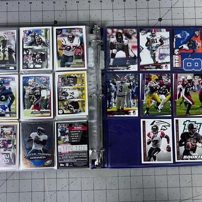Binder of Football 2006 Cards- Payton Manning ROOKIE