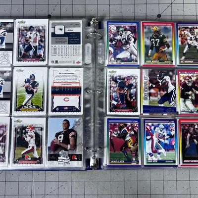 Binder of Football 2006 Cards- Payton Manning ROOKIE