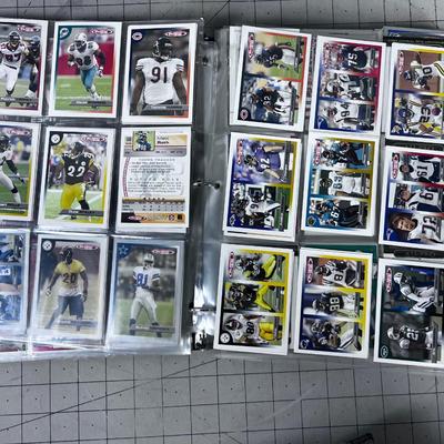 Binder of Football 2005 Cards 