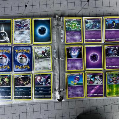 Binder 2 Of PokÃ©mon Card 