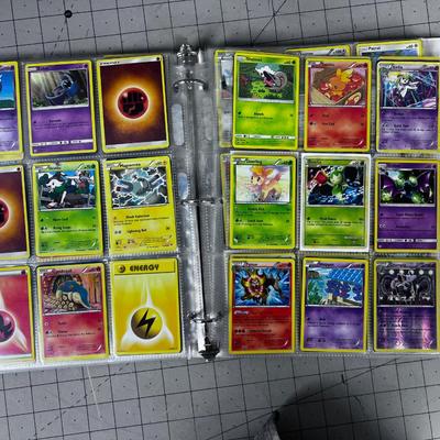 Binder 2 Of PokÃ©mon Card 