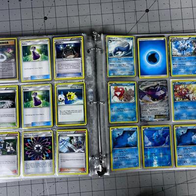 Binder 2 Of PokÃ©mon Card 