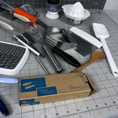 Another Lot of Kitchen Utensils: Juicers, Graters Etc.