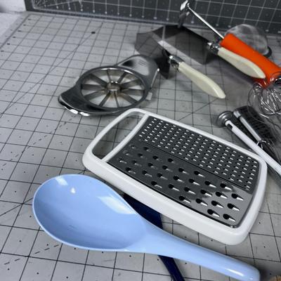 Another Lot of Kitchen Utensils: Juicers, Graters Etc.