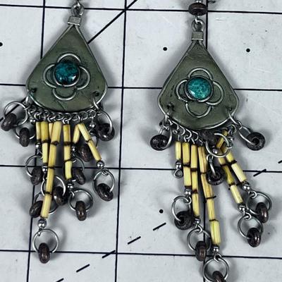 Get your Dangle On! Earrings 
