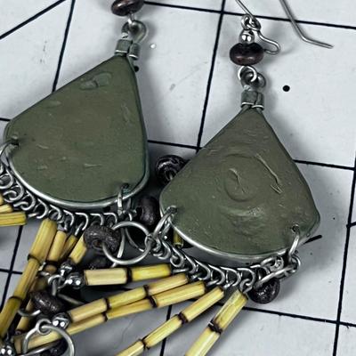 Get your Dangle On! Earrings 