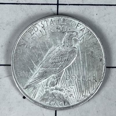 1922 "D"  Liberty PEACE Dollar 