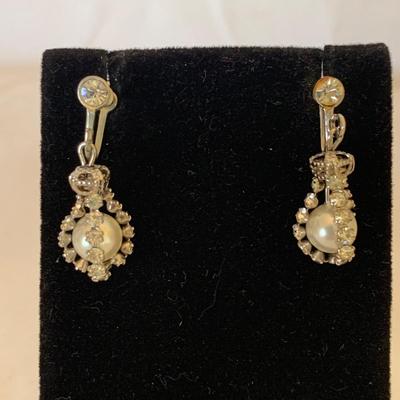 Gold, Pearls, & Sparkling Jewelry Collection (P-HS)