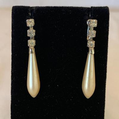 Gold, Pearls, & Sparkling Jewelry Collection (P-HS)