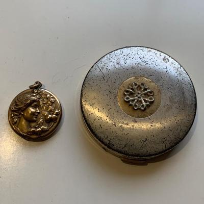 Gold, Pearls, & Sparkling Jewelry Collection (P-HS)