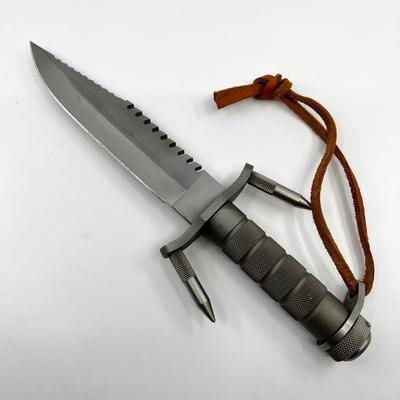 472 Buckmaster 184 PAT PEND 1986 Survival Knife with Sheath