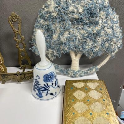 Blue and gold decor